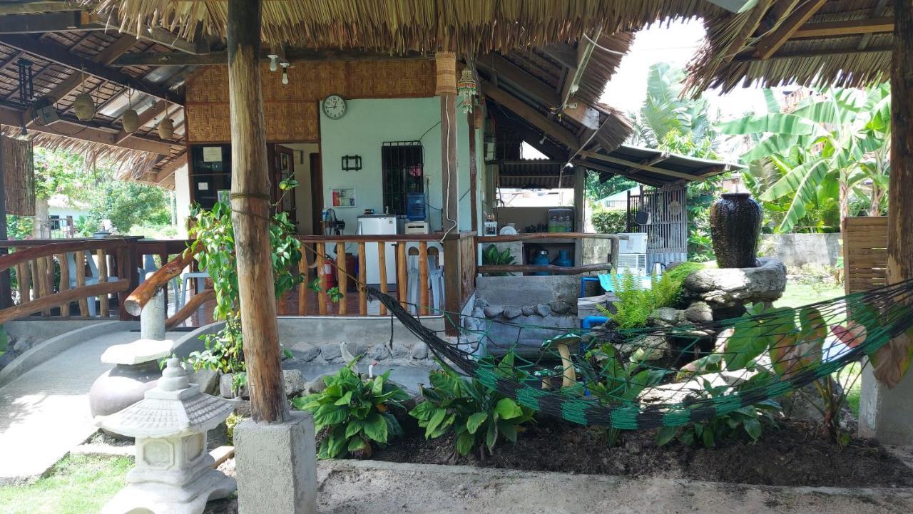 Gardenview Homestay Siargao Хенерал Луна Екстериор снимка